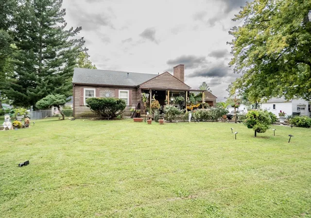 Photo 22 of Single family home for sale at 3443 E Oakwood Ave, Decatur, IL 62521 | MLS# 12766656 | Listing updated on 2026-09-30