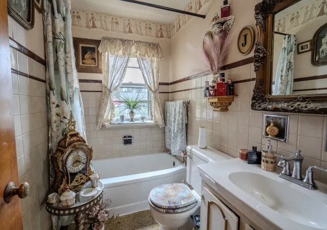 Photo 4 of Single family home for sale at 3443 E Oakwood Ave, Decatur, IL 62521 | MLS# 12766656 | Listing updated on 2026-09-24