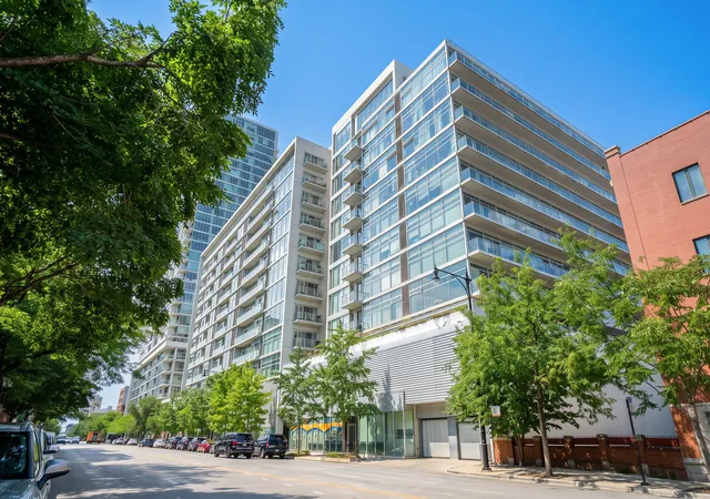 Condo for sale at 1620 S Michigan Ave #919, Chicago, IL 60616 | MLS# 12766667 | Listing updated on 2026-09-23