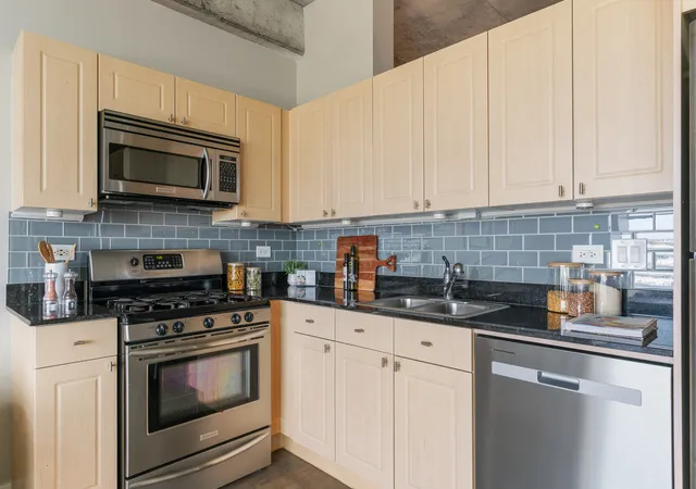 Photo 4 of Condo for sale at 1620 S Michigan Ave #919, Chicago, IL 60616 | MLS# 12766667 | Listing updated on 2026-09-23