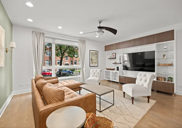 Photo 2 of Condo for sale at 933 W George St #1N, Chicago, IL 60657 | MLS# 12766682 | Listing updated on 2026-09-24