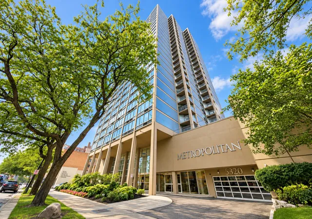 Condo for sale at 5320 N Sheridan Rd #1607, Chicago, IL 60640 | MLS# 12766698 | Listing updated on 2026-09-29