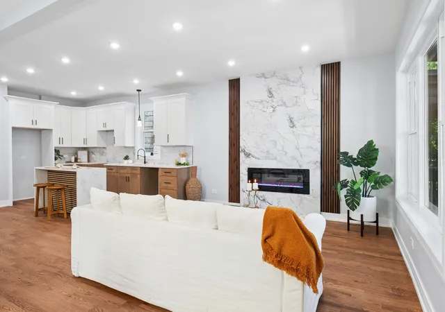 Photo 2 of Single family home for sale at 7521 S Ingleside Ave, Chicago, IL 60619 | MLS# 12766709 | Listing updated on 2026-10-08