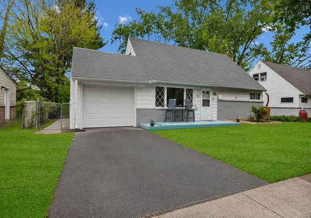 Single family home for sale at 406 Winnebago St, Park Forest, IL 60466 | MLS# 12766734