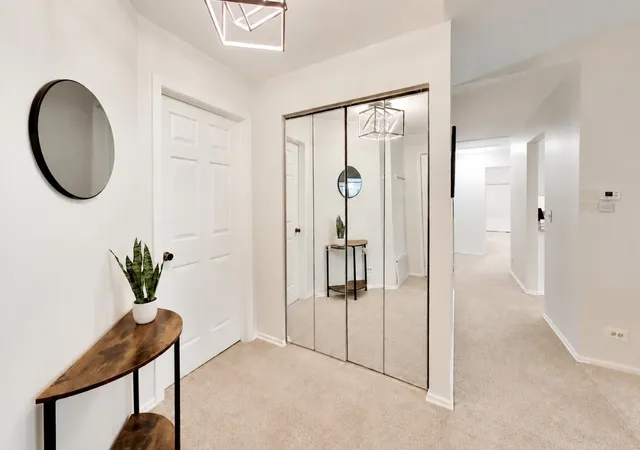 Listing Photo 4 - Condo for sale in building located at 1506 Canbury Ct, Wheeling, IL 60090 - Unit #2A