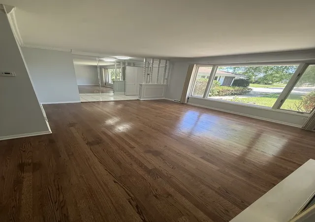 Photo 3 of Single family home for sale at 942 E 168th Street, South Holland, IL 60473 | MLS# 12766750 | Listing updated on 2026-09-22