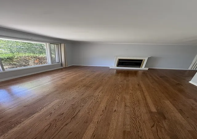 Photo 4 of Single family home for sale at 942 E 168th Street, South Holland, IL 60473 | MLS# 12766750 | Listing updated on 2026-09-22