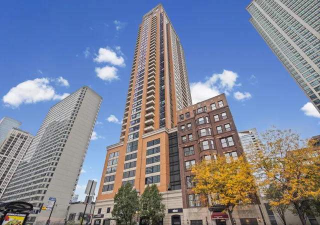 Photo 1 of Condo for sale at 1160 S Michigan Ave #3703, Chicago, IL 60605 | MLS# 12766756 | Listing updated on 2026-10-21