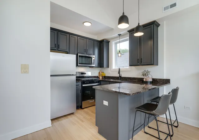 Photo 3 of Condo for sale at 6534 S Kimbark Ave #3, Chicago, IL 60637 | MLS# 12766776 | Listing updated on 2026-09-29