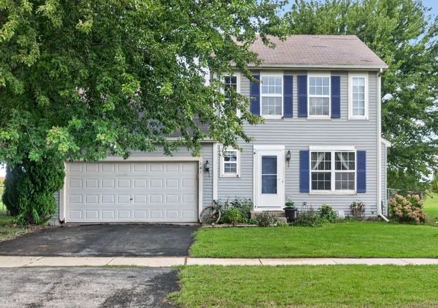 Photo 2 of Single family home for sale at 141 W Prairiefield Ave, Cortland, IL 60112 | MLS# 12766780 | Listing updated on 2026-10-01