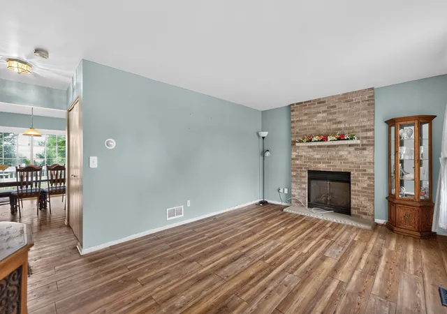 Photo 3 of Single family home for sale at 141 W Prairiefield Ave, Cortland, IL 60112 | MLS# 12766780 | Listing updated on 2026-10-01