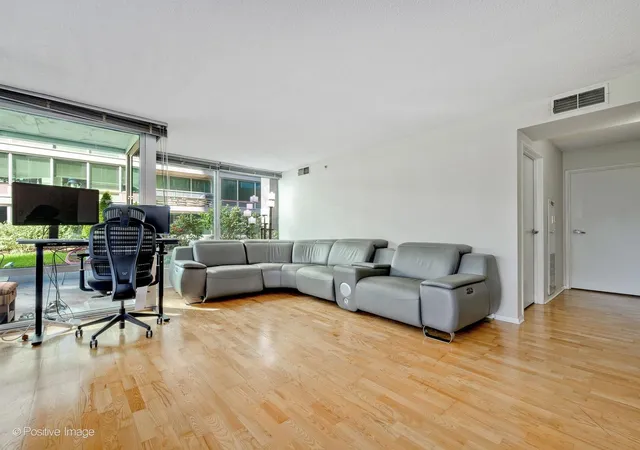 Photo 3 of Condo for sale at 9715 Woods Dr #402, Skokie, IL 60077 | MLS# 12766827 | Listing updated on 2026-10-05