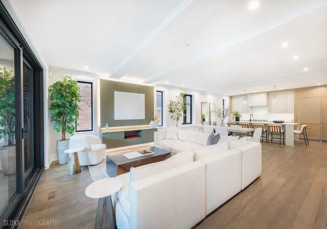 Photo 3 of Condo for sale at 1839 N Dayton St #101, Chicago, IL 60614 | MLS# 12766840 | Listing updated on 2026-09-25
