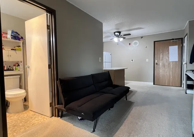 Listing Photo 5 - Condo for sale in building located at 3130 W Monroe St, Waukegan, IL 60085 - Unit #312