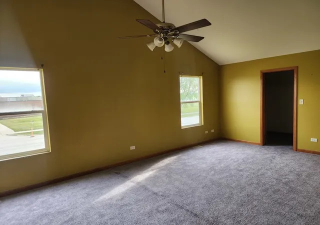 Photo 4 of Single family home for sale at 627 Clover Ln, University Park, IL 60484 | MLS# 12766875 | Listing updated on 2026-09-22