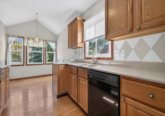 Photo 3 of Townhouse for sale at 311 S Towanda Ave, Normal, IL 61761 | MLS# 12766885 | Listing updated on 2026-10-05