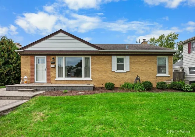 Photo 1 of Single family home for sale at 8048 N Ozanam Ave, Niles, IL 60714 | MLS# 12766899 | Listing updated on 2026-09-30