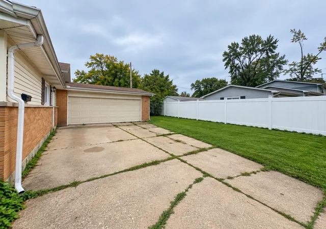 Photo 1 of Single family home for sale at 303 Gettysburg St, Park Forest, IL 60466 | MLS# 12766917 | Listing updated on 2026-09-23