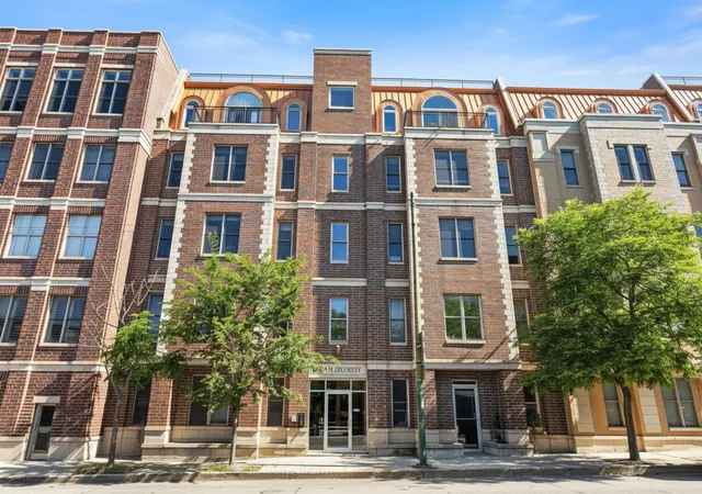 Condo for sale at 2618 W Diversey Ave #402, Chicago, IL 60647 | MLS# 12766962