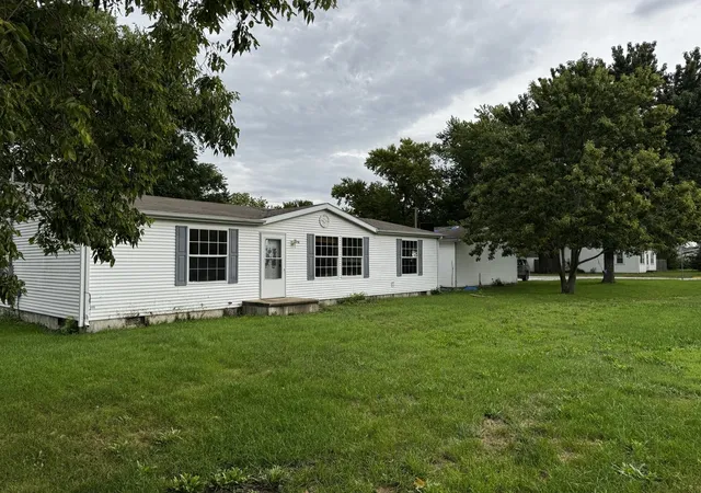 Photo 1 of Sale Pending at 712 E Main St, Cornell, IL 61319 | MLS# 12766969 | Listing updated on 2026-10-29