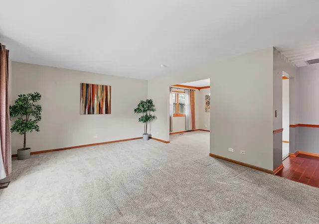 Photo 4 of Single family home for sale at 104 Millis Ln, Schaumburg, IL 60193 | MLS# 12766976 | Listing updated on 2026-09-24
