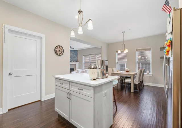 Photo 4 of Townhouse for sale at 230 S Cass Ave, Westmont, IL 60559 | MLS# 12766997 | Listing updated on 2026-09-24