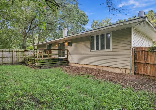 Photo 3 of Single family home for sale at 1572 Winnetka St, Dixon, IL 61021 | MLS# 12767000 | Listing updated on 2026-09-28