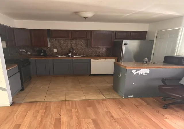 Photo 4 of Single family home for sale at 2221 Carmel Blvd, Zion, IL 60099 | MLS# 12767018 | Listing updated on 2026-09-23