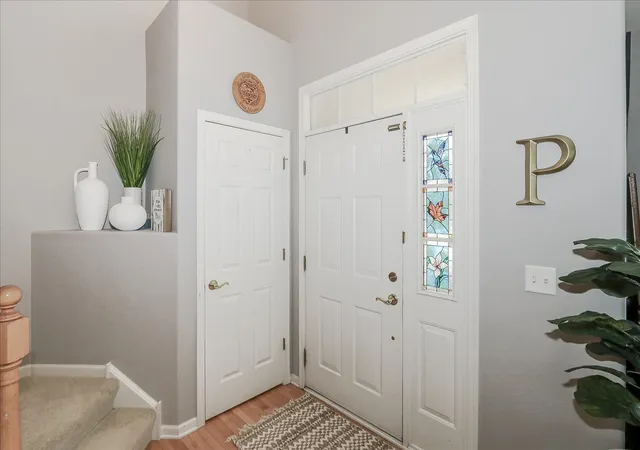 Photo 3 of Single family home for sale at 3112 Thunderbird Ct W, Aurora, IL 60503 | MLS# 12767054 | Listing updated on 2026-10-06