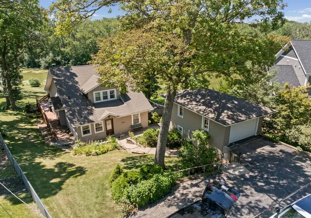 Photo 3 of Single family home for sale at 24941 W Forest Dr, Lake Villa, IL 60046 | MLS# 12767058 | Listing updated on 2026-09-28