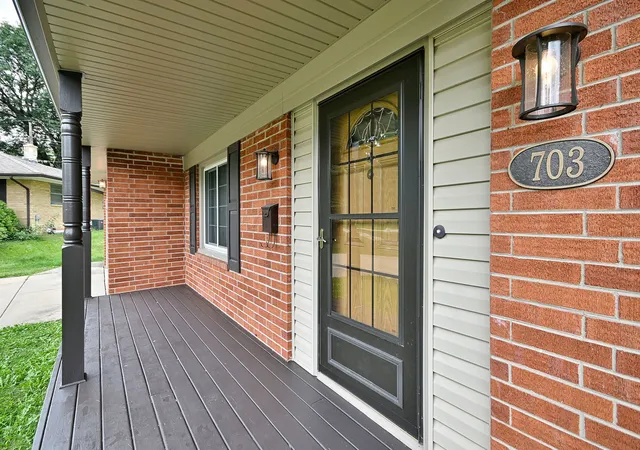 Photo 3 of Single family home for sale at 703 Larkfield Cir, Rockford, IL 61107 | MLS# 12767059 | Listing updated on 2026-09-30