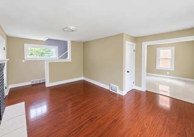 Photo 3 of Single family home for sale at 1322 Garrison Ave, Rockford, IL 61103 | MLS# 12767069 | Listing updated on 2026-09-23