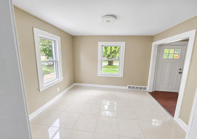 Photo 3 of Single family home for sale at 1322 Garrison Ave, Rockford, IL 61103 | MLS# 12767069 | Listing updated on 2026-09-24