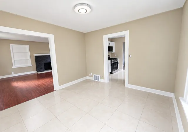 Photo 4 of Single family home for sale at 1322 Garrison Ave, Rockford, IL 61103 | MLS# 12767069 | Listing updated on 2026-09-24