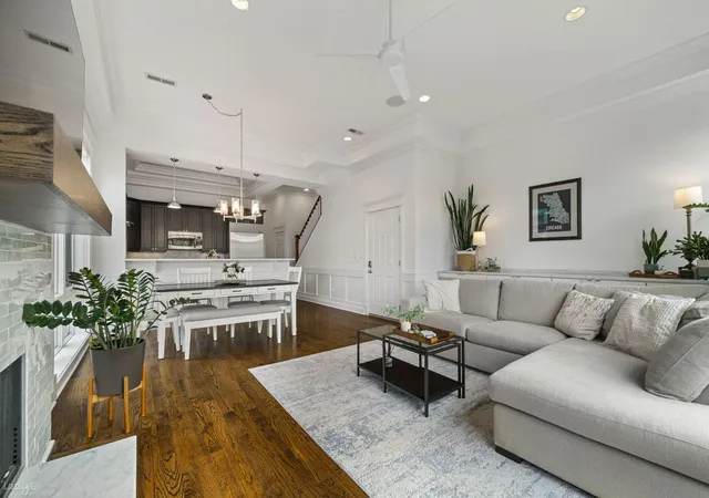 Photo 4 of Condo for sale at (Undisclosed), Chicago, IL 60614 | MLS# 12767070 | Listing updated on 2026-09-24