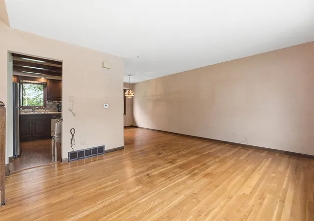 Photo 3 of Single family home for sale at (Undisclosed), Tinley Park, IL 60477 | MLS# 12767081 | Listing updated on 2026-10-08