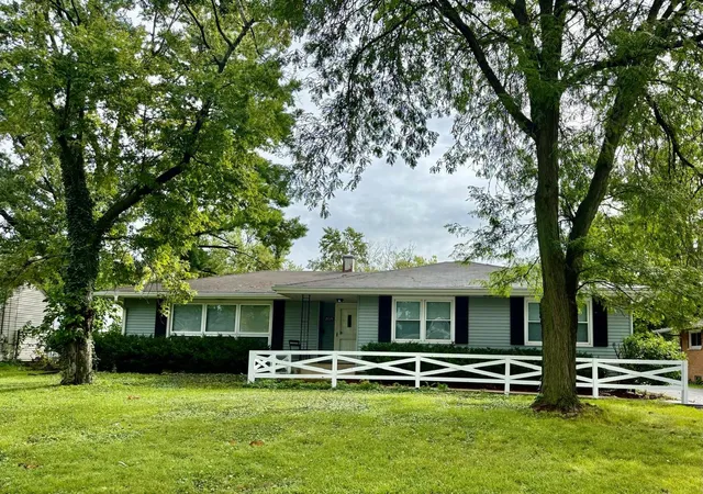 Photo 1 of Single family home for sale at 21135 Oak St, Matteson, IL 60443 | MLS# 12767111 | Listing updated on 2026-09-30