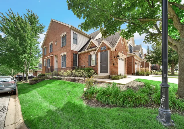 Photo 1 of Townhouse for sale at 22 Red Tail Dr, Hawthorn Woods, IL 60047 | MLS# 12767113 | Listing updated on 2026-09-23
