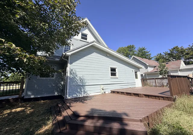 Photo 4 of Single family home for sale at 109 2nd South St, Wenona, IL 61377 | MLS# 12767114 | Listing updated on 2026-09-28