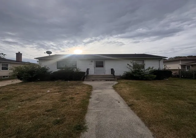 Photo 1 of Single family home for sale at 18748 Wentworth Ave, Lansing, IL 60438 | MLS# 12767140 | Listing updated on 2026-09-28