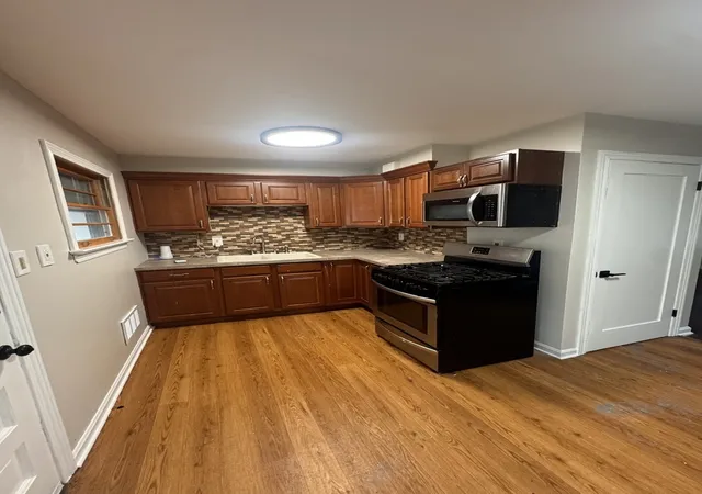 Photo 2 of Single family home for sale at 18748 Wentworth Ave, Lansing, IL 60438 | MLS# 12767140 | Listing updated on 2026-09-28