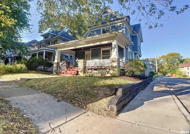 Photo 2 of Single family home for sale at 1000 22nd Street, Rock Island, IL 61201 | MLS# 12767142 | Listing updated on 2026-09-23