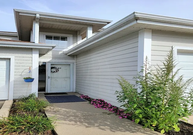 Photo 3 of Condo for sale at 6620 Meadowlands Cir #C-8, Pleasant Prairie, WI 53158 | MLS# 12767175 | Listing updated on 2026-09-30