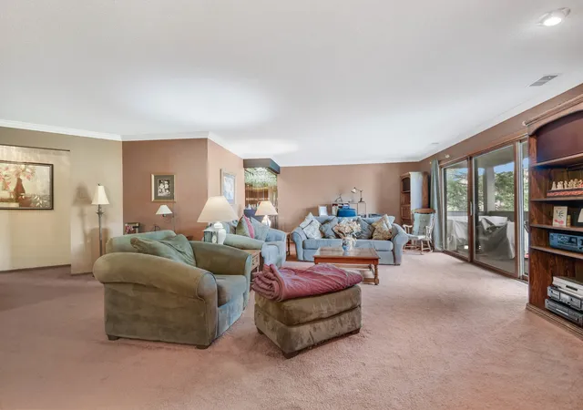 Photo 3 of Condo for sale at 7834 W Foresthill Ct #2CR, Palos Heights, IL 60463 | MLS# 12767208 | Listing updated on 2026-09-25