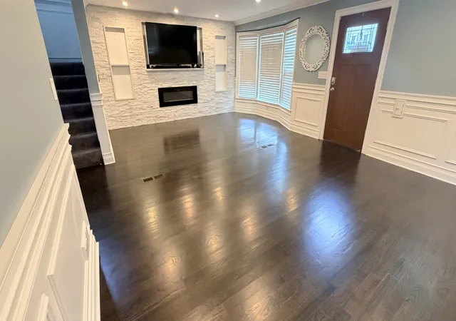 Photo 2 of Single family home for sale at 5901 N Nagle Ave, Chicago, IL 60646 | MLS# 12767213 | Listing updated on 2026-10-08
