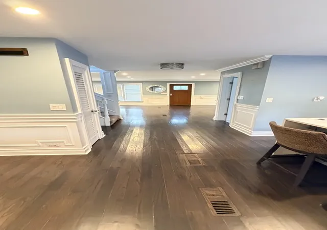 Photo 3 of Single family home for sale at 5901 N Nagle Ave, Chicago, IL 60646 | MLS# 12767213 | Listing updated on 2026-10-08