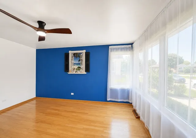 Photo 3 of Single family home for sale at 5009 N Ozark Ave, Norridge, IL 60706 | MLS# 12767214 | Listing updated on 2026-09-24