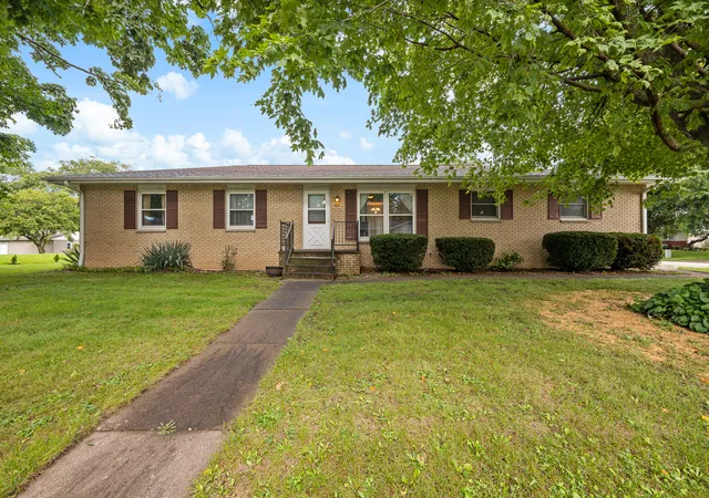 Photo 1 of Single family home for sale at 201 Marlane Dr, Alpha, IL 61413 | MLS# 12767215 | Listing updated on 2026-09-24