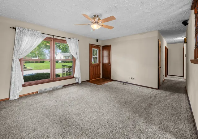 Photo 4 of Single family home for sale at 201 Marlane Dr, Alpha, IL 61413 | MLS# 12767215 | Listing updated on 2026-09-24