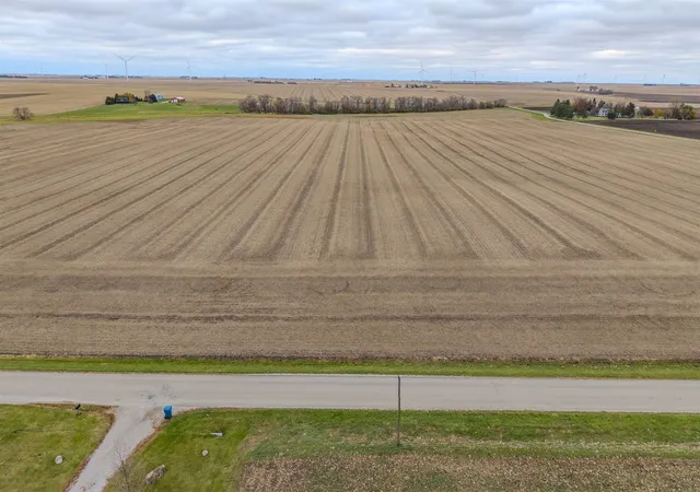Photo 3 of House for sale at 77 E Acre Plot Off 2150 N Rd, Colfax, IL 61728 | MLS# 12767238 | Listing updated on 2026-09-29